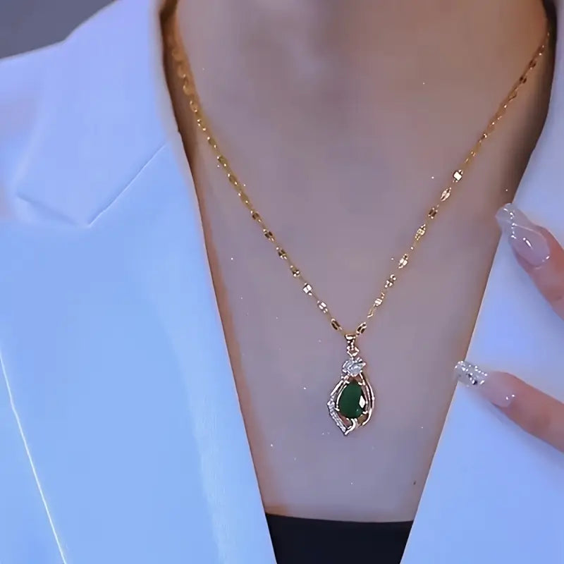 Złoto Szmaragd Teardrop Pendant Naszyjnik