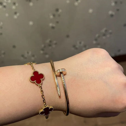 Clover Bransoletka Red