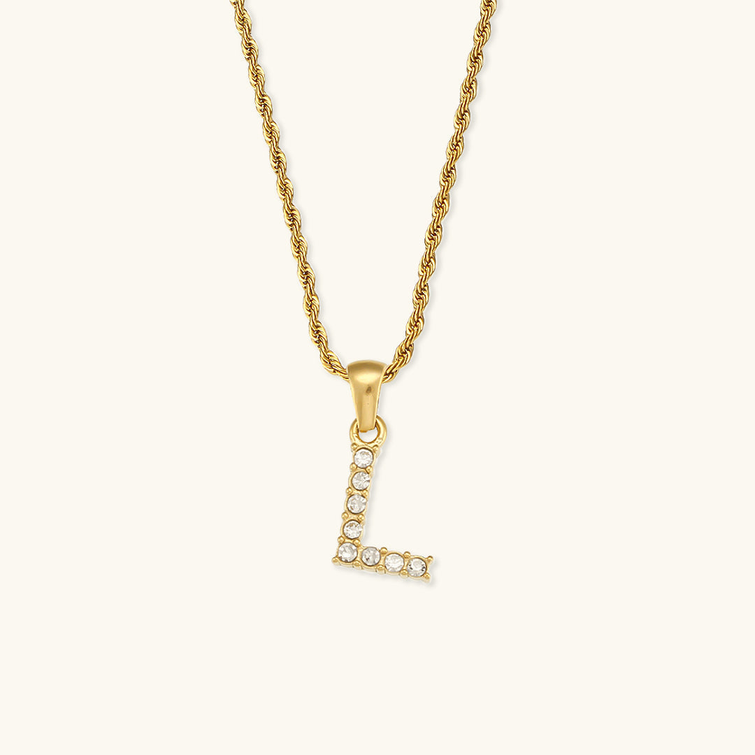 Maeve Letter Initial Diament Naszyjnik