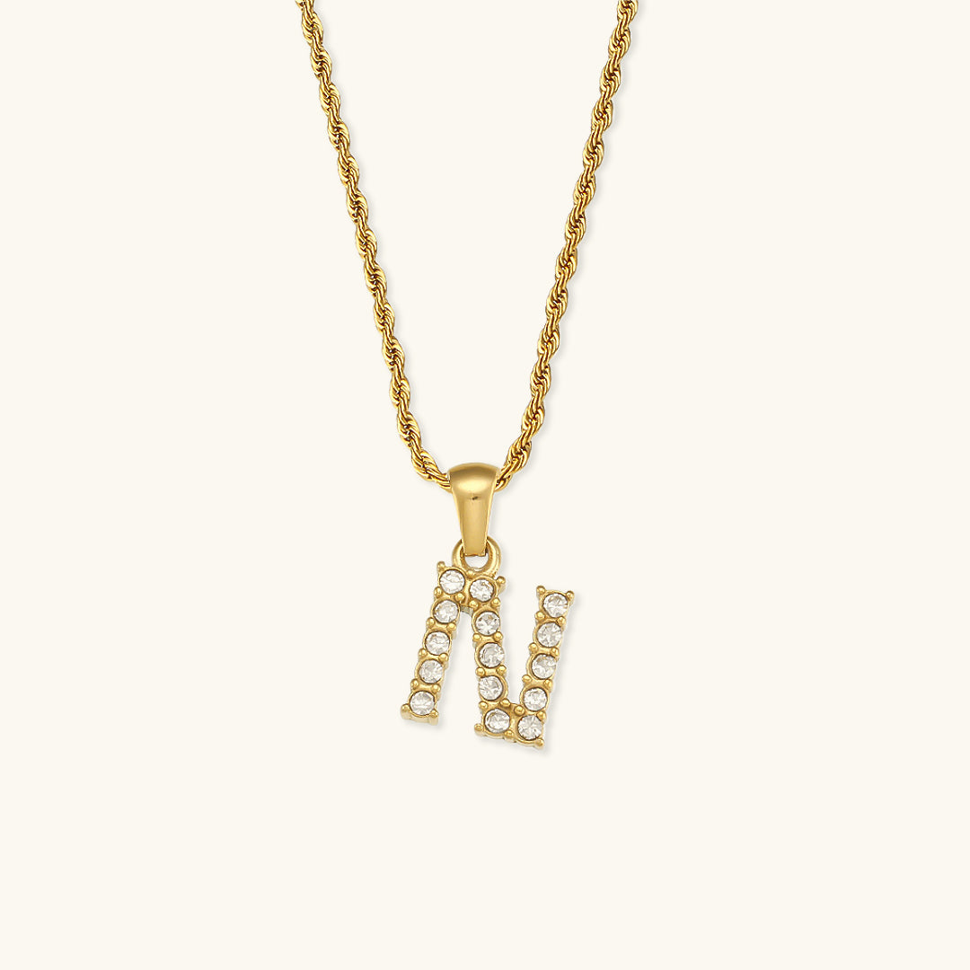 Maeve Letter Initial Diament Naszyjnik