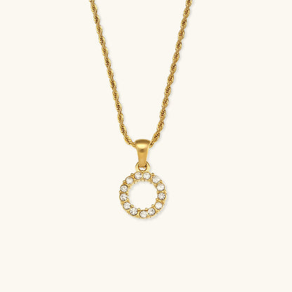 Maeve Letter Initial Diament Naszyjnik