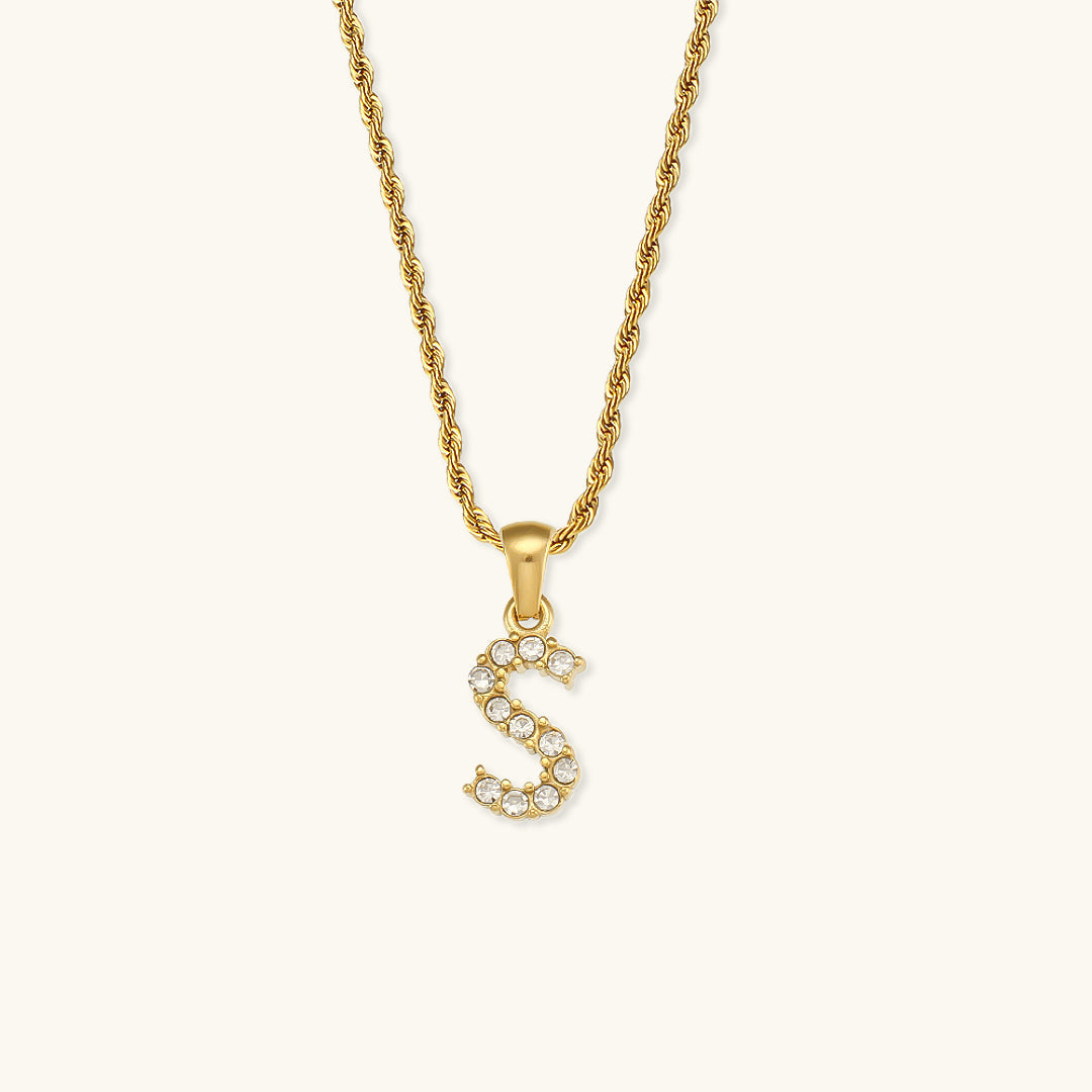 Maeve Letter Initial Diament Naszyjnik