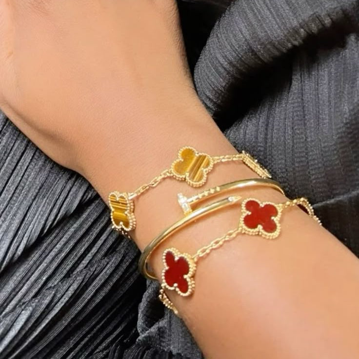 Clover Bransoletka Red