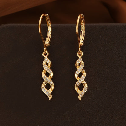 Shimmer Twist Ava Kolczyki | Złoto