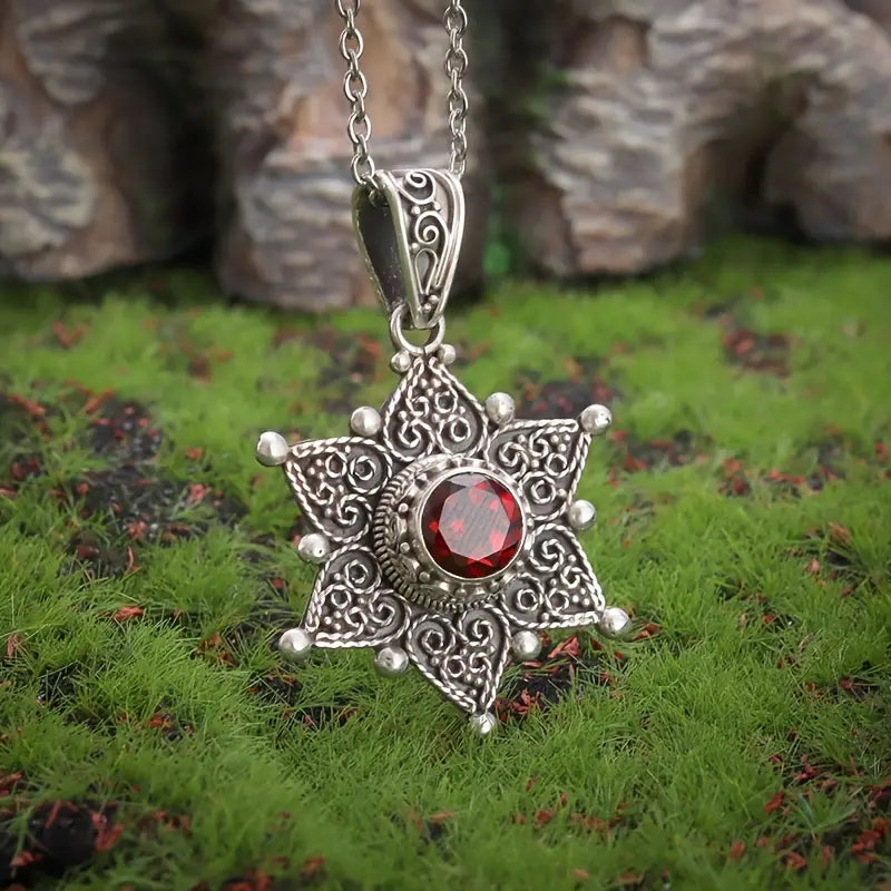 Srebro Rubin Star Pendant Naszyjnik