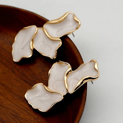 Perła Flower Petal Kolczyki