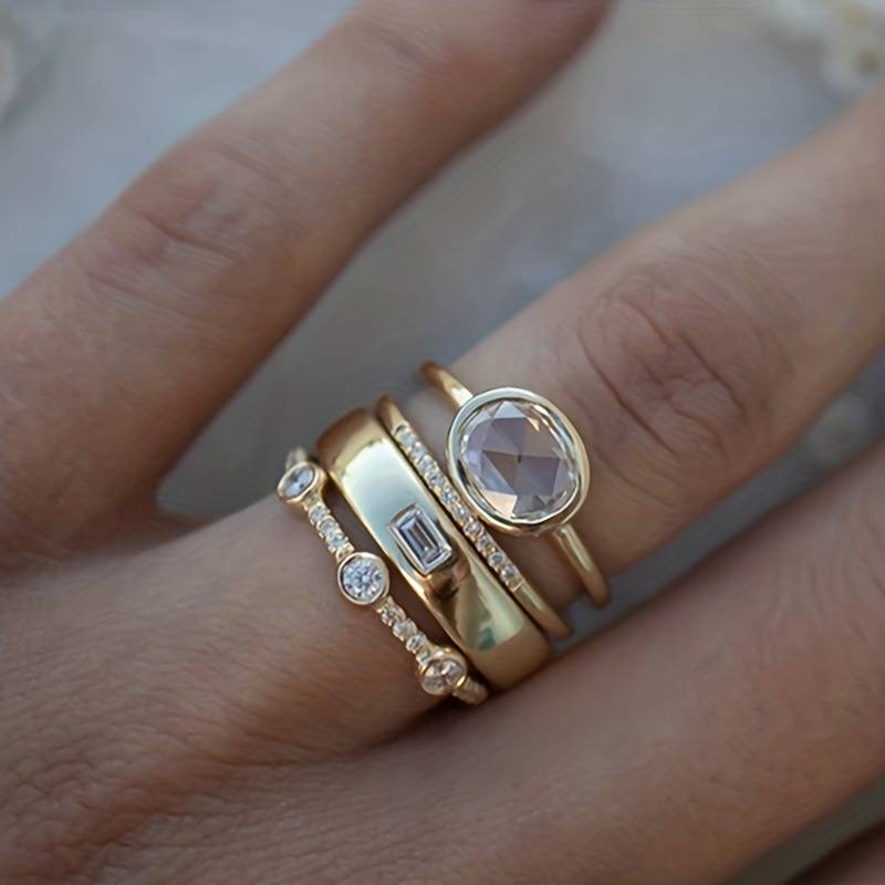 Złoto Stacked Bezel Zestaw Pierścionków