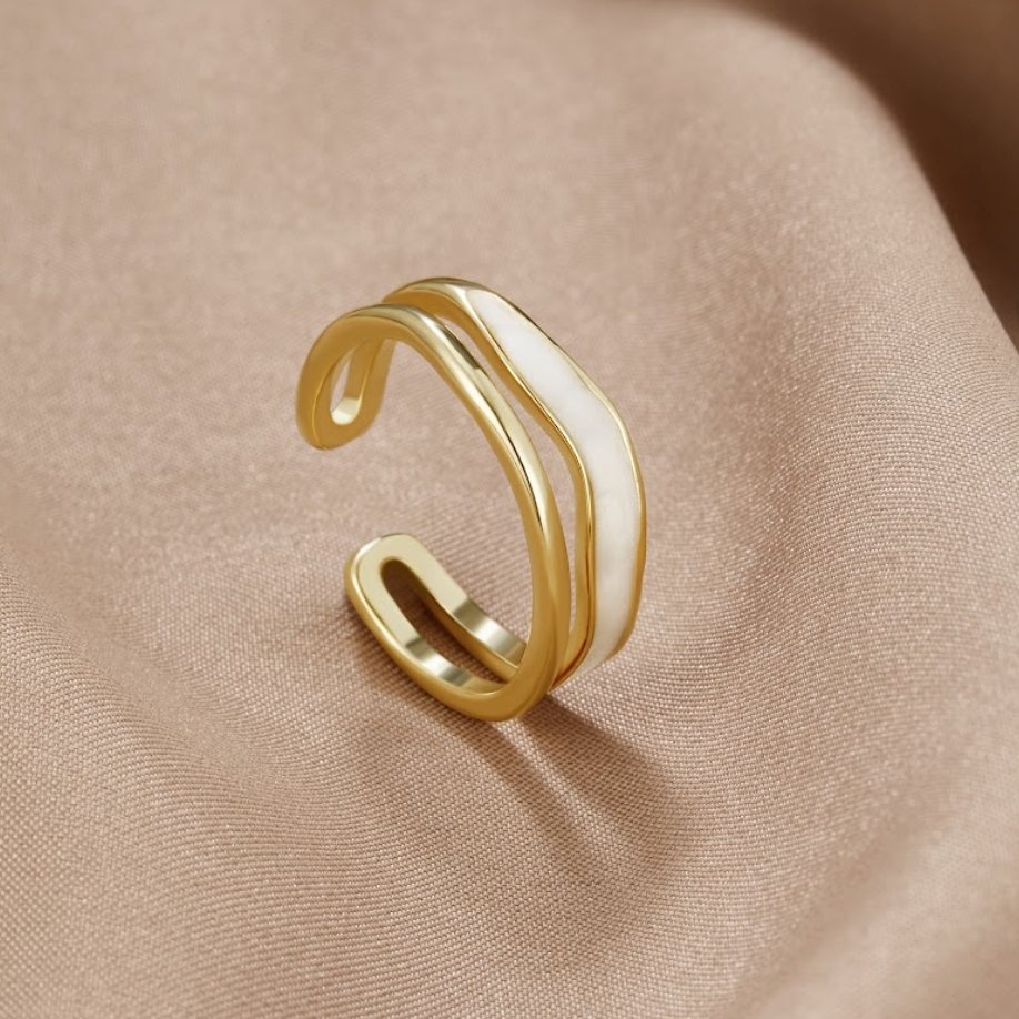 Złoto Sculptural Wrap Pierścionek